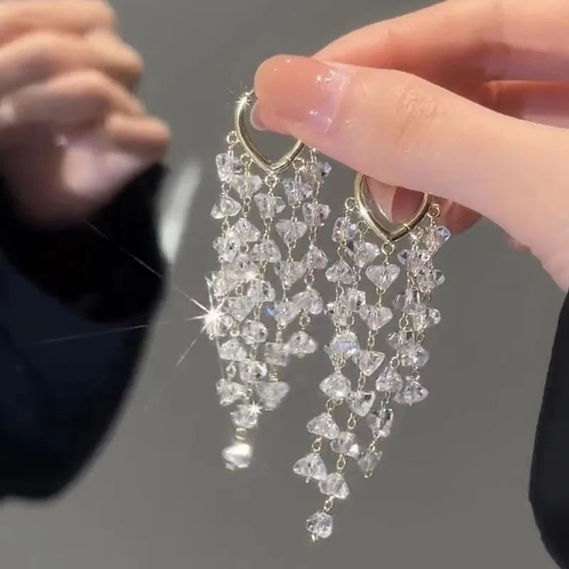 Shiny White Crystal Tassel Earrings for Women Personality Fashion Summer Accessories Party Jewelry Birthday Anniversary Gifts
