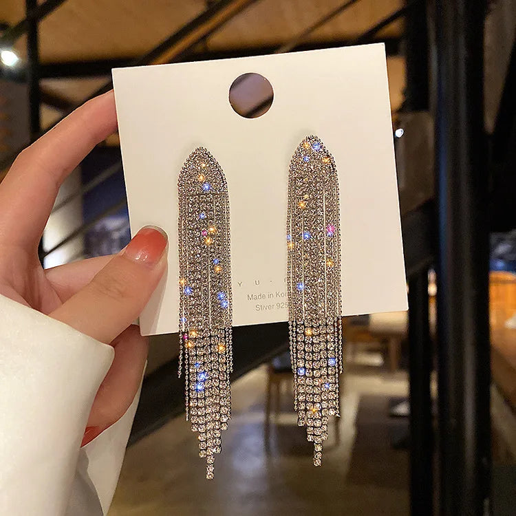 Shiny White Crystal Tassel Earrings for Women Personality Fashion Summer Accessories Party Jewelry Birthday Anniversary Gifts