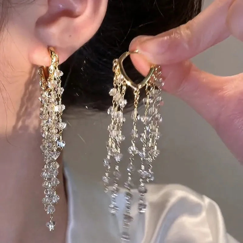 Shiny White Crystal Tassel Earrings for Women Personality Fashion Summer Accessories Party Jewelry Birthday Anniversary Gifts