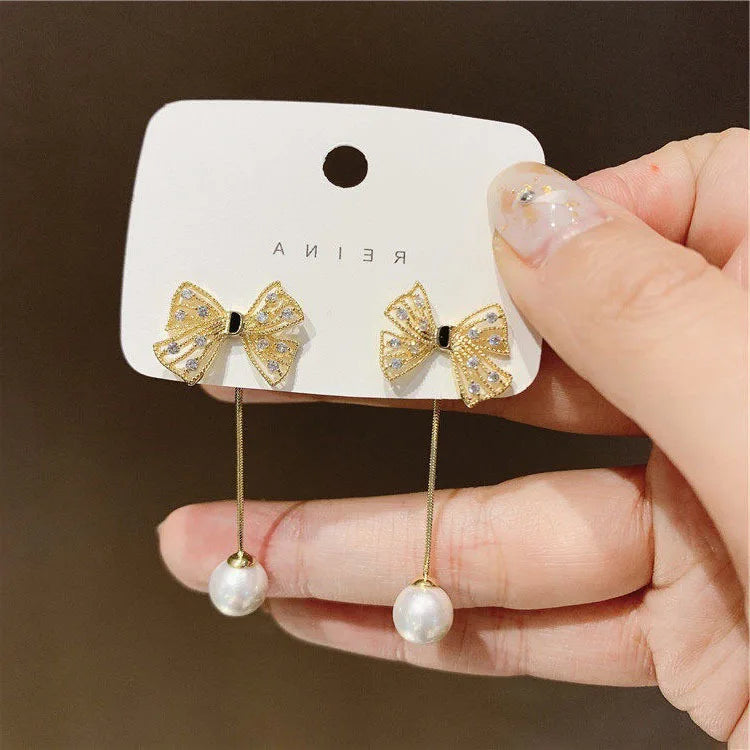 Shiny White Crystal Tassel Earrings for Women Personality Fashion Summer Accessories Party Jewelry Birthday Anniversary Gifts