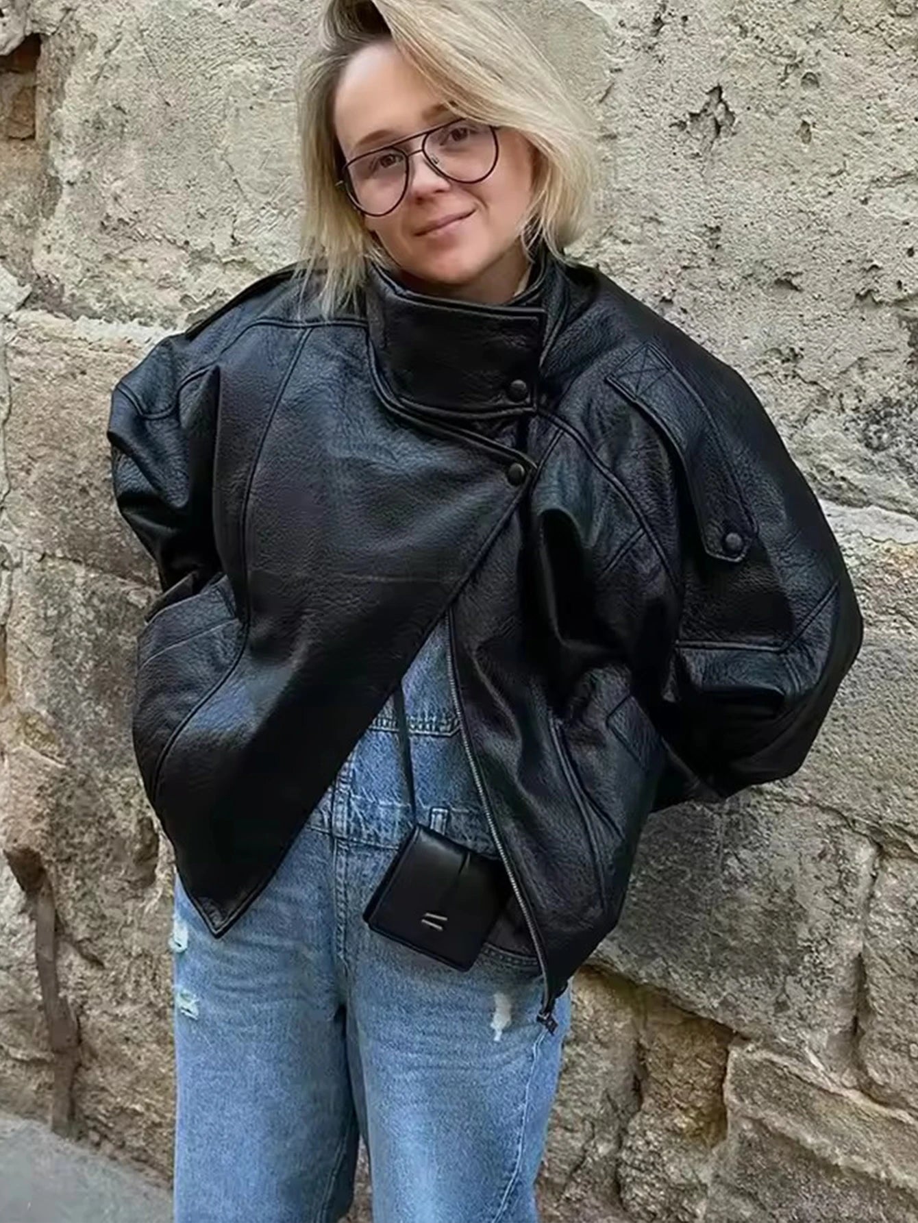 TFMLN Chic Black Faux Leather Jacket for Women