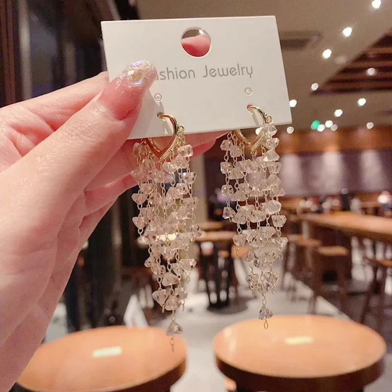 Shiny White Crystal Tassel Earrings for Women Personality Fashion Summer Accessories Party Jewelry Birthday Anniversary Gifts